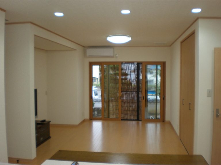 和室からフローリングへの改修の写真